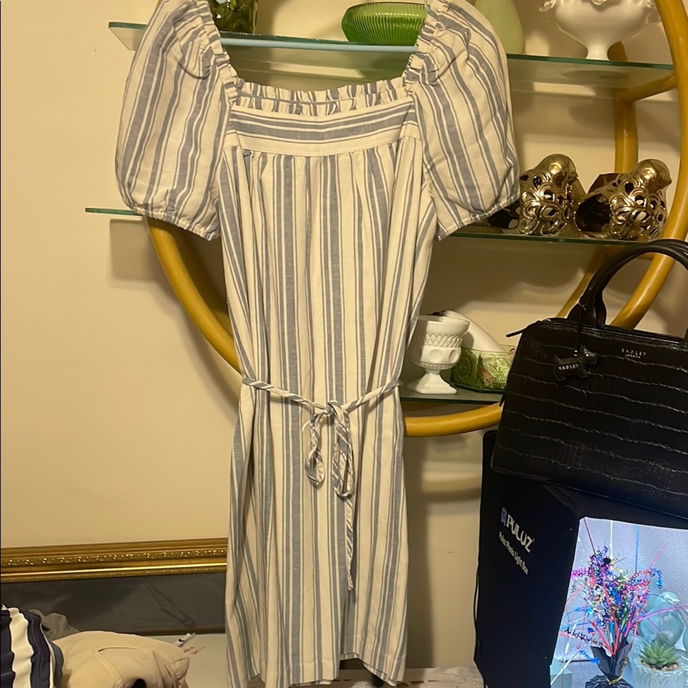 BNWT LOFT Striped Puff Sleeve Dress (000324)